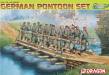 1/35 German Pontoon Set: 13 Soldiers, 2 Bridge Systems, 4 Rafts (
